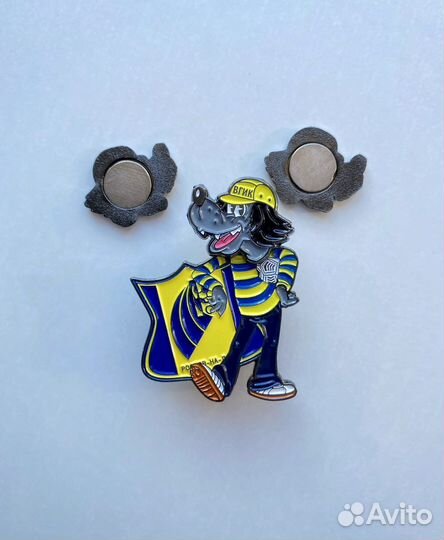 Значок волк из Ну Погоди & Комличенко фк Ростов