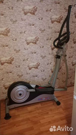Эллиптический тренажер
