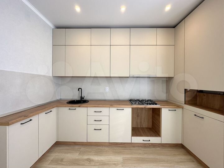 2-к. квартира, 51 м², 12/20 эт.