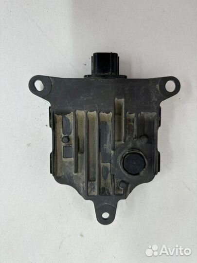 Блок слепых зон задний Toyota Camry V70/V75