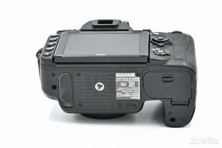 Зеркальный фотоаппарат Nikon D750 Body