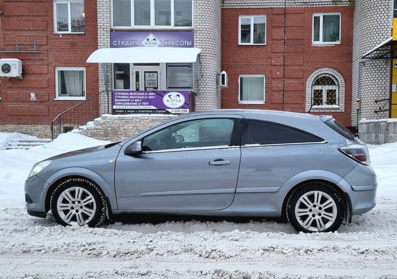 Opel Astra GTC: фото владельца