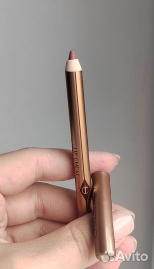 Набор косметики Charlotte Tilbury