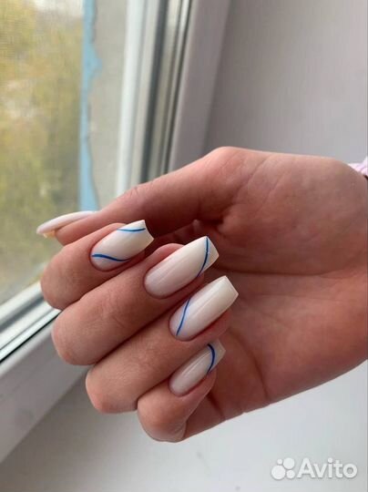 Модель на маникюр Киров