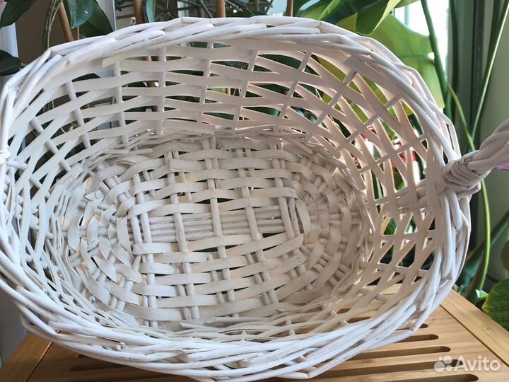 Корзина плетеная