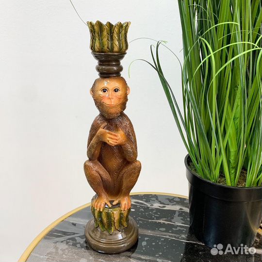 Подсвечник обезьянка