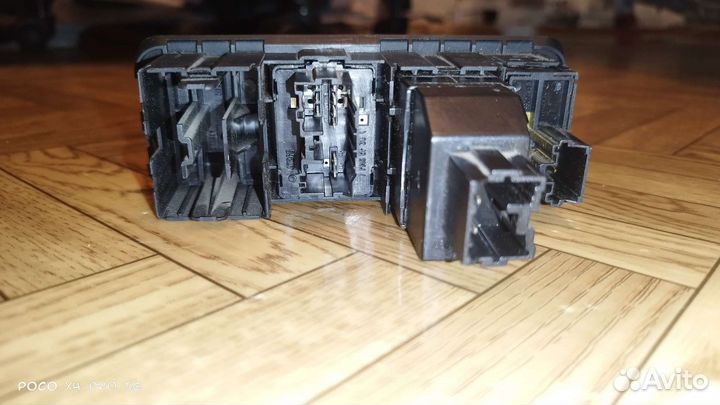 Части салона mitsubishi carizma