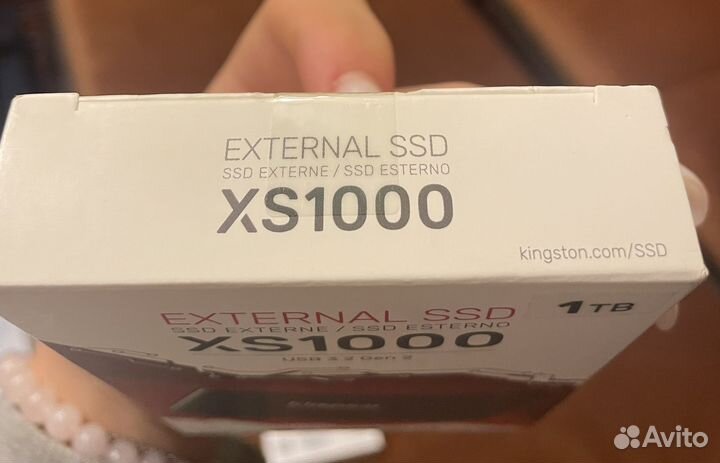 Внешний накопитель SSD 1 TB XS1000 USB 3.2 Gen2x2