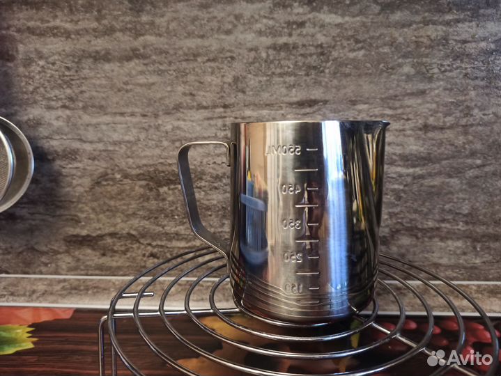 Молочник, сливочник, питчер объем 550мл