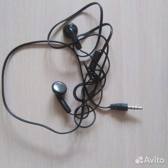 Наушники