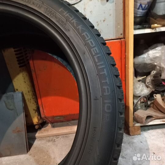 Nokian Tyres Hakkapeliitta 10p 235/45 R18 98