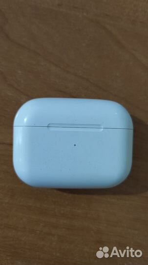 AirPods Pro (1-го поколения)
