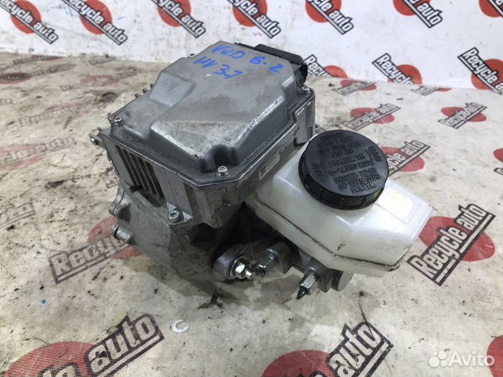 Главный тормозной цилиндр nissan skyline HNV37 VQ3