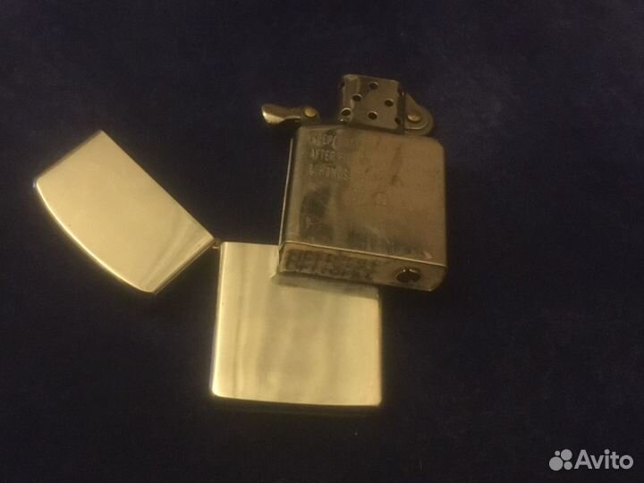 Зажигалка бензиновая