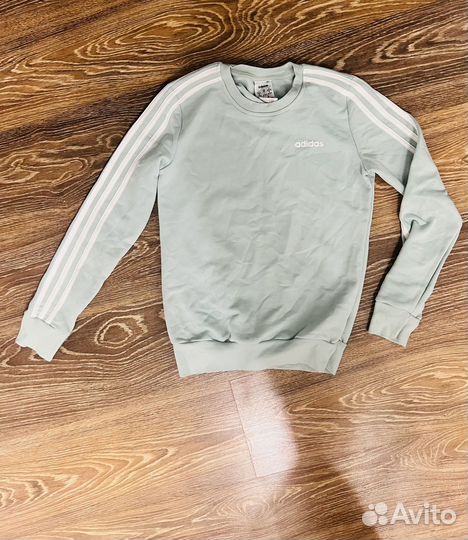 Отдам вещи на деврчку подростка S