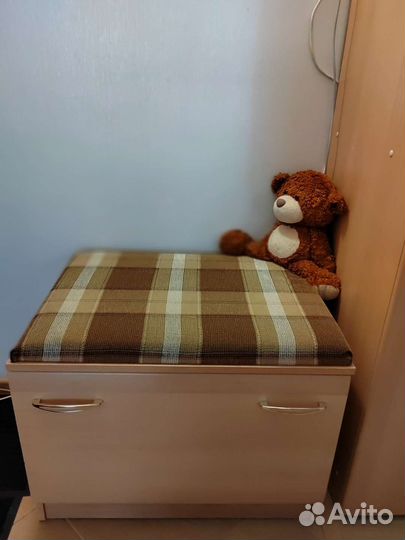 Тумба для обуви с сиденьем. Бу