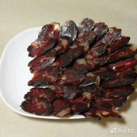 Конская колбаса казы