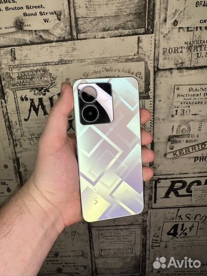 vivo Y22, 4/64 ГБ