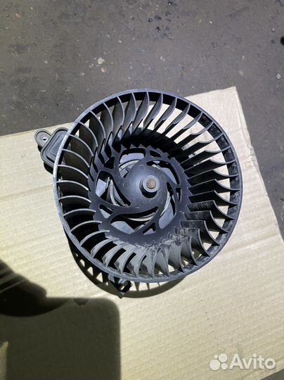 Мотор печки Citroen berlingo