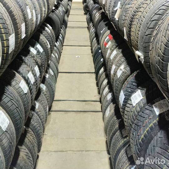 Kumho Solus TA51 215/45 R17 91V