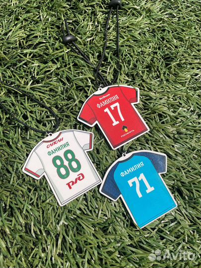 Подвеска на зеркало в авто