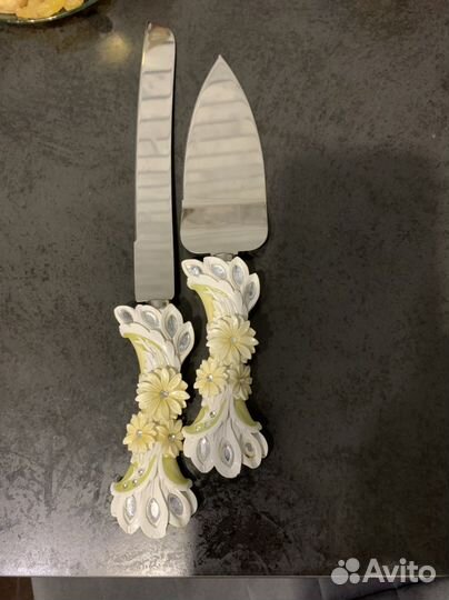 Нож и лопатка для торта