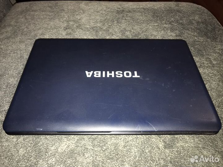 Ноутбук toshiba с 660-1WT