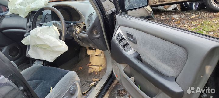 Toyota Harrier 3.0 AT, 2001, битый, 300 000 км