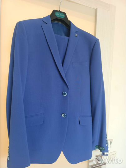 Костюм мужской новый