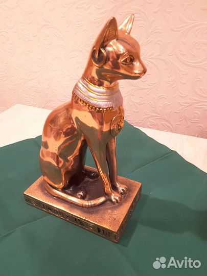 Статуэтка сувенирная 