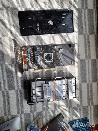 Видеокарта rx580 8gb на заптчасти