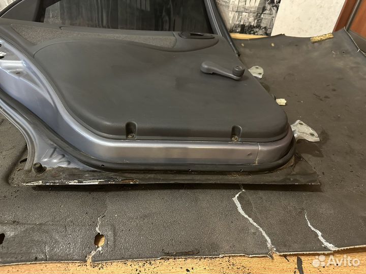 Задняя левая дверь Ланос