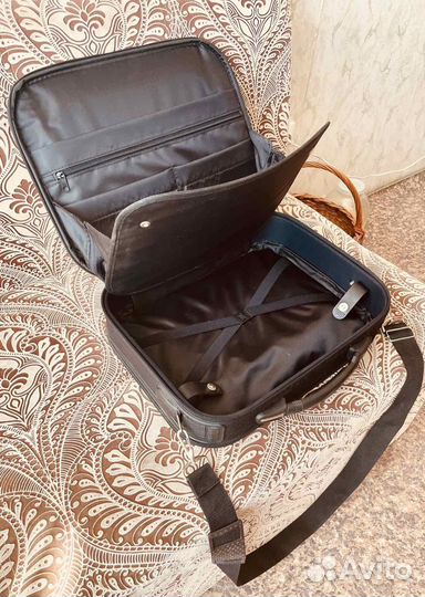 Чемодан для ноутбука