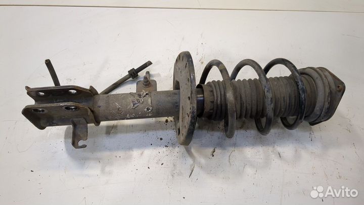 Амортизатор подвески Peugeot 208, 2022