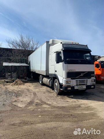 Volvo FH12 с полуприцепом, 1999