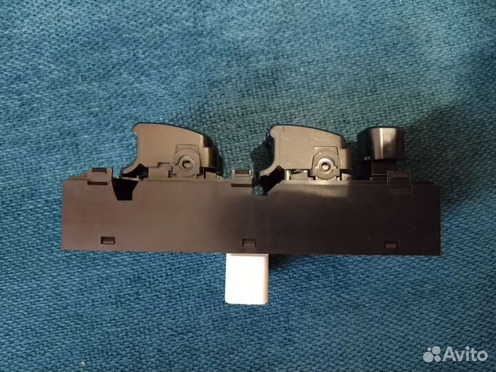 Блок управления стеклоподъемниками Hyndai Getz