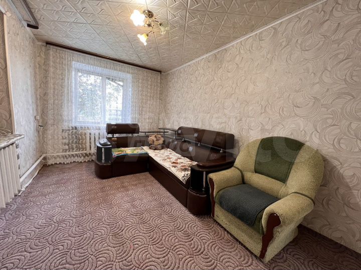 3-к. квартира, 85 м², 1/1 эт.