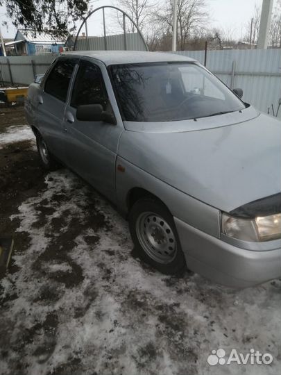 ВАЗ 2110 1.5 МТ, 2001, 200 000 км