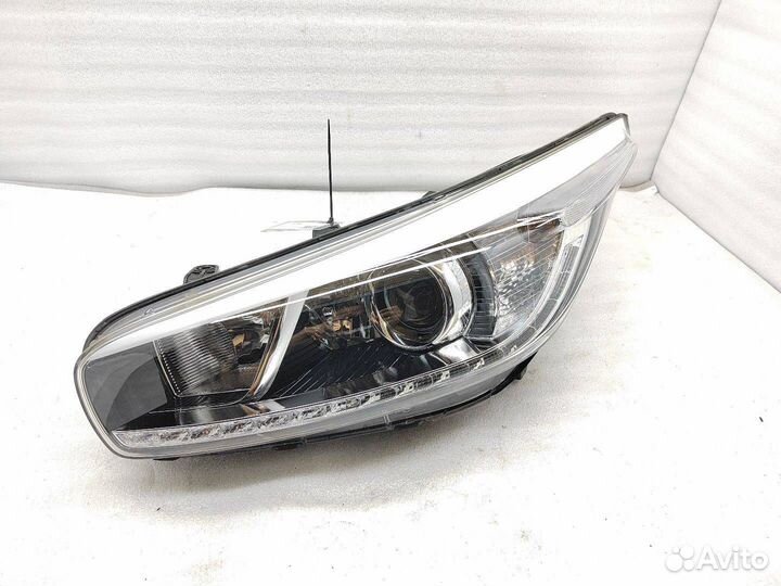 Фара левая Kia Ceed 2 JD 2012 92101A2050