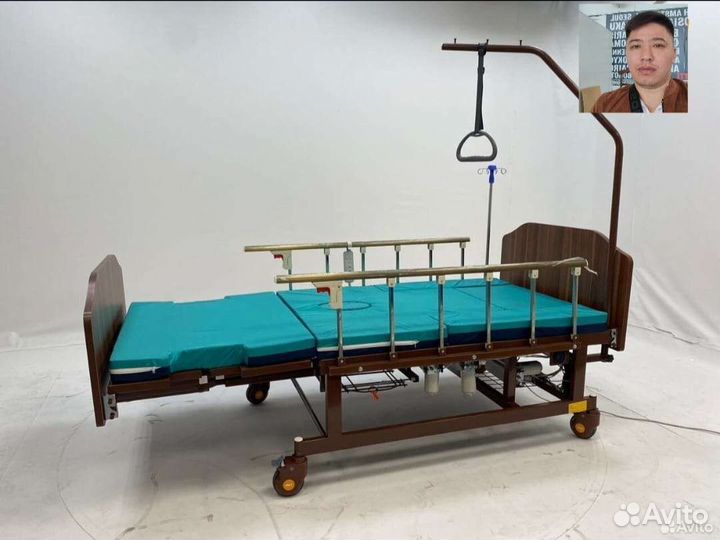 Кровать медицинская