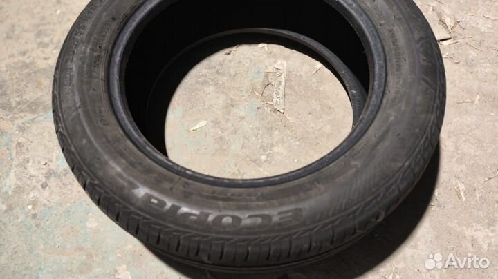 Bridgestone B700 205/55 R16