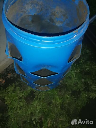 Бочка клуба для клубники