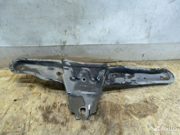 Балка передняя поперечная Renault Duster 2012