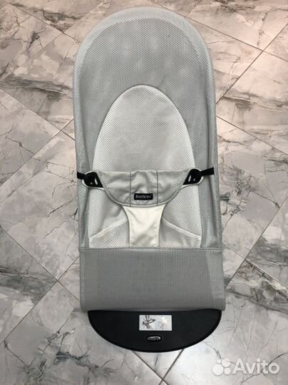 Шезлонг детский babybjorn