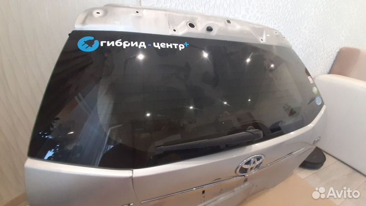 Крышка багажника приус zvw41