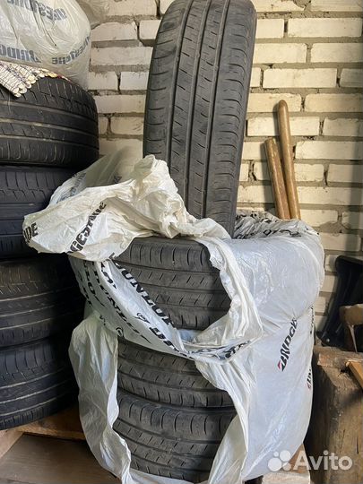 Kumho Solus SA01 Plus 205/65 R16 95H