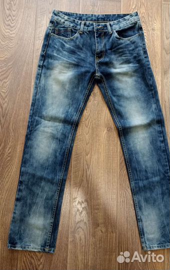 Джинсы мужские