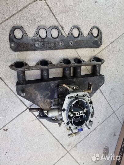 Карбюратор, коллектор, насос Audi 100 2.3
