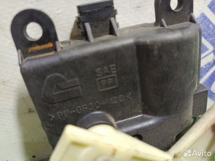 Сервопривод заслонки печки Nissan Primera P12