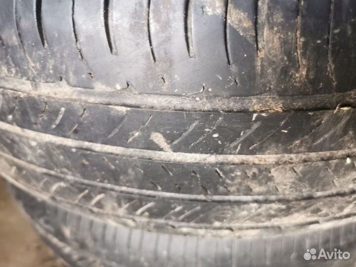 Michelin Latitude Tour HP 215/70 R16 100H